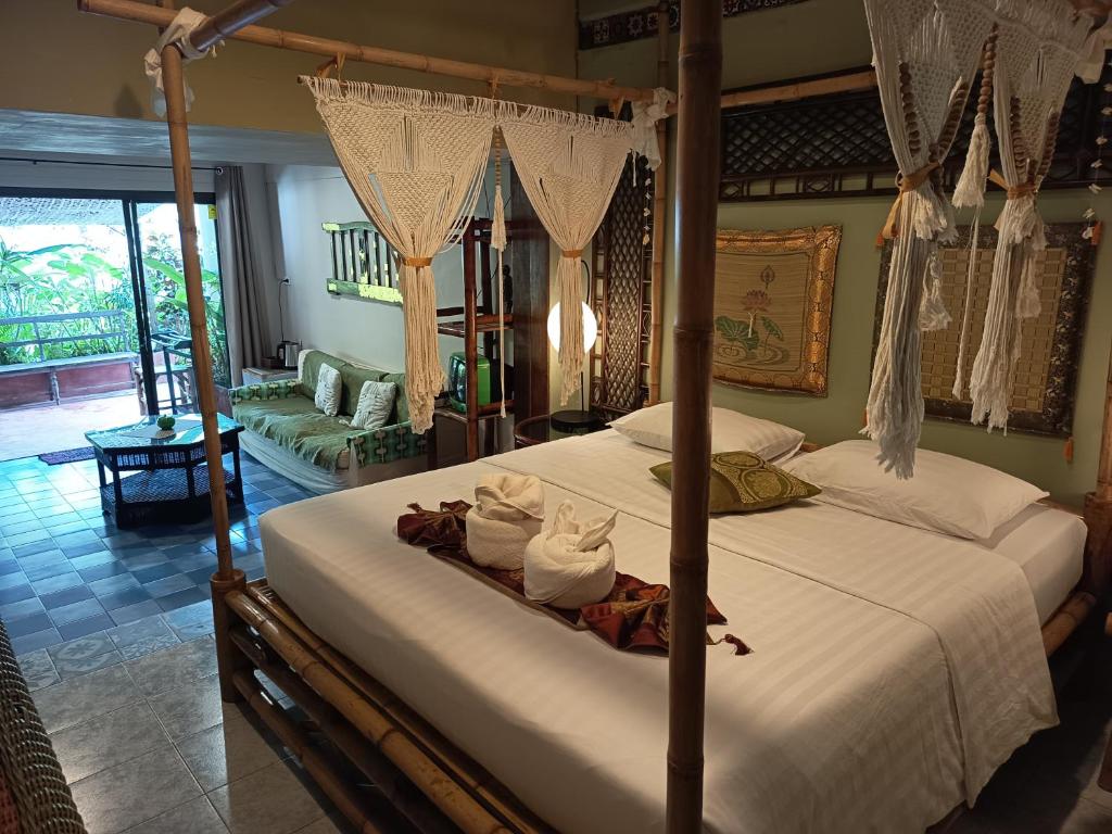 Baan sikhao Yanui