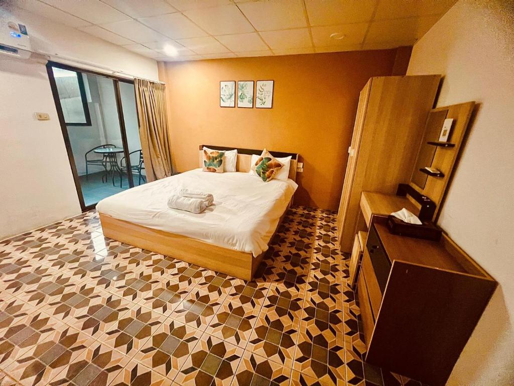 Burning flame Hotel Burning flame Hotel