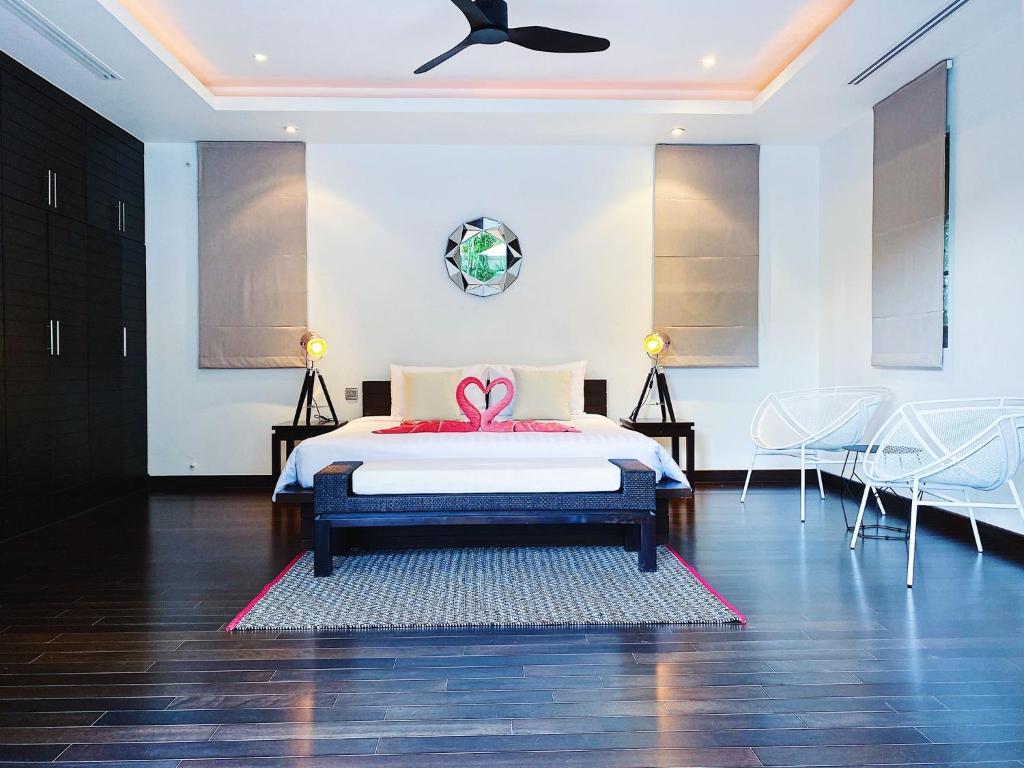 Fabulous 2br pool villa walk to Bangtao beach and Catch club Fabulous 2br pool villa walk to Bangtao beach and Catch club