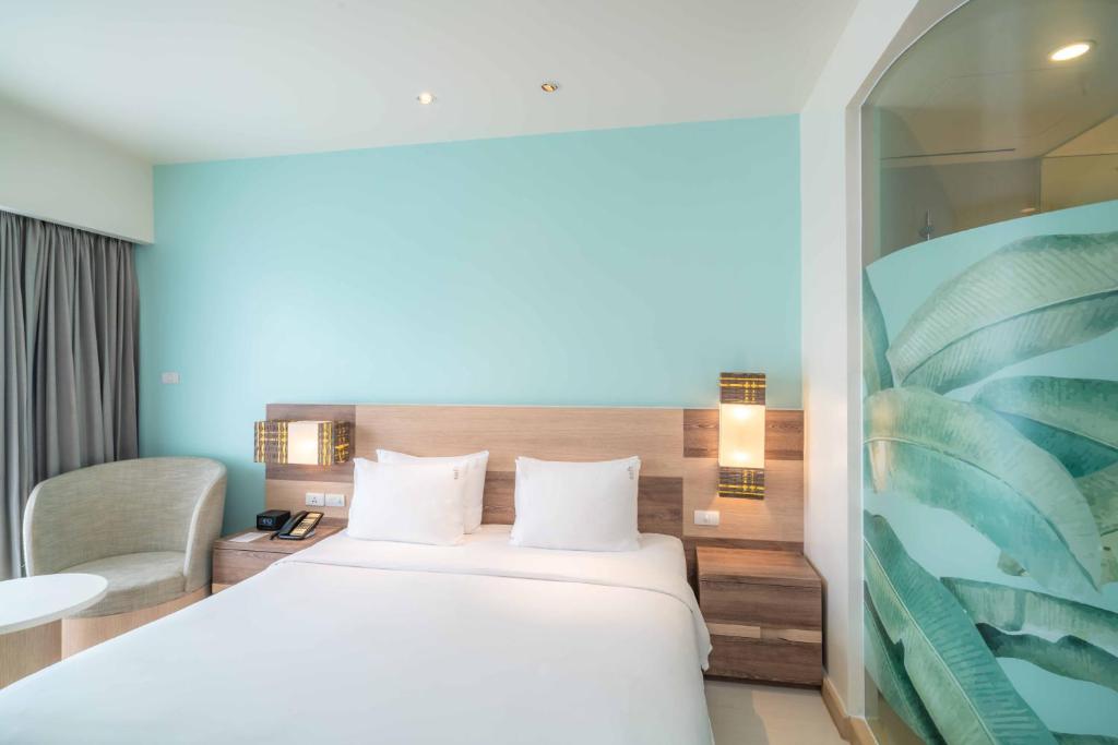 Holiday Inn Express Phuket Patong Beach Central by IHG Holiday Inn Express Phuket Patong Beach Central by IHG