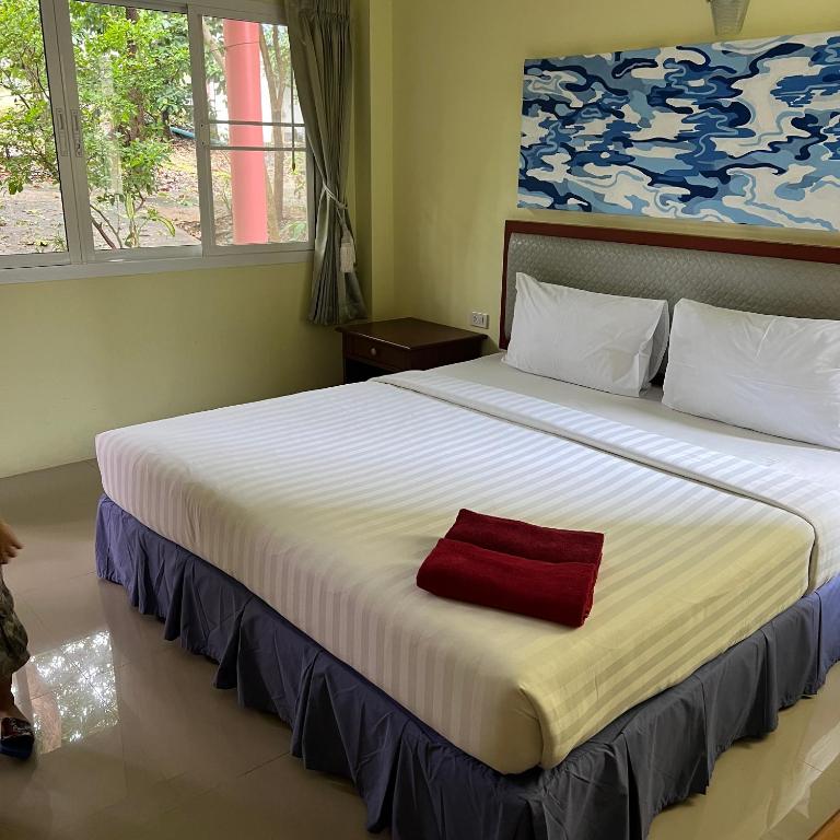 Kata Villa Merit Hill Bungalows
