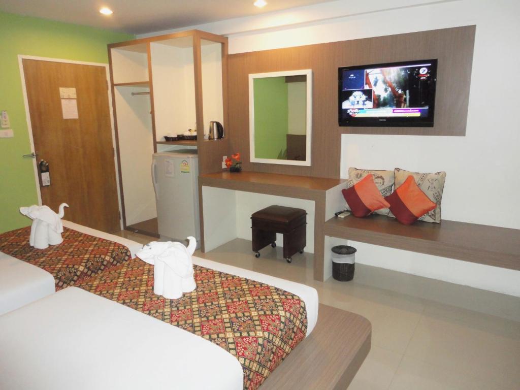La Moon At Phuket - SHA Extra Plus La Moon At Phuket - SHA Extra Plus