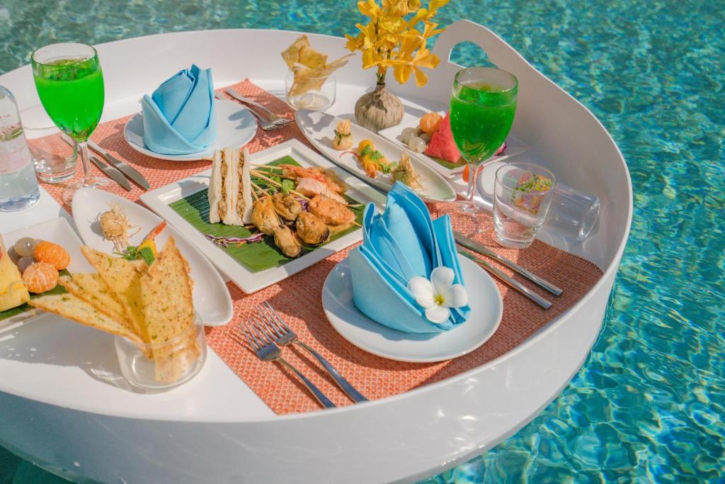 Sunsuri Phuket - SHA Plus