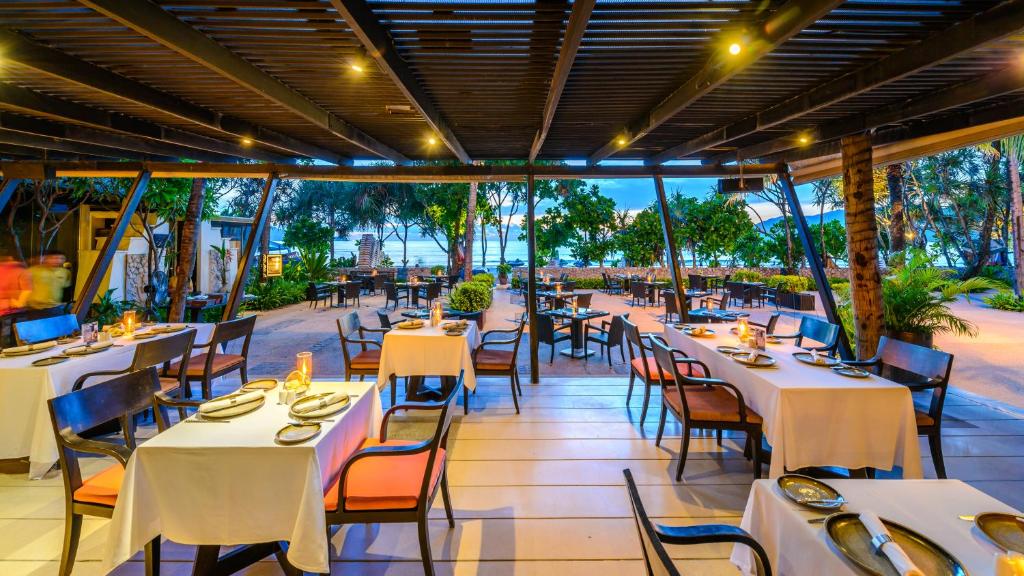 Impiana Beachfront Resort Patong, Phuket