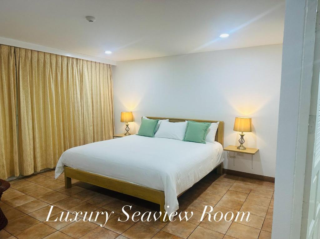 Surin Bay Inn Surin Bay Inn