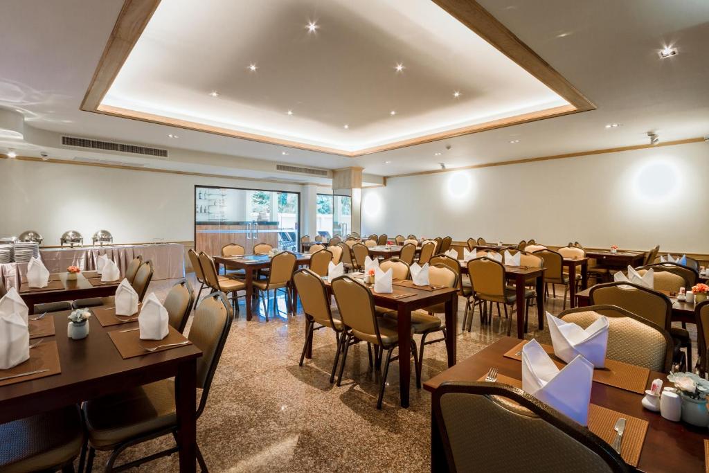 Airport Beach Hotel Phuket