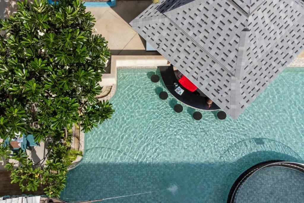 Phuket Island View Resort - SHA Extra Plus