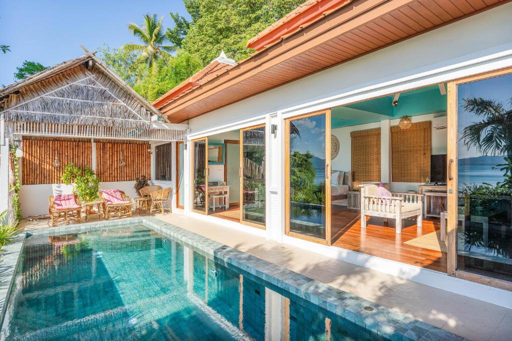 Soul Villas - Beachfront Private Pool Villas, Phuket Nature Retreat