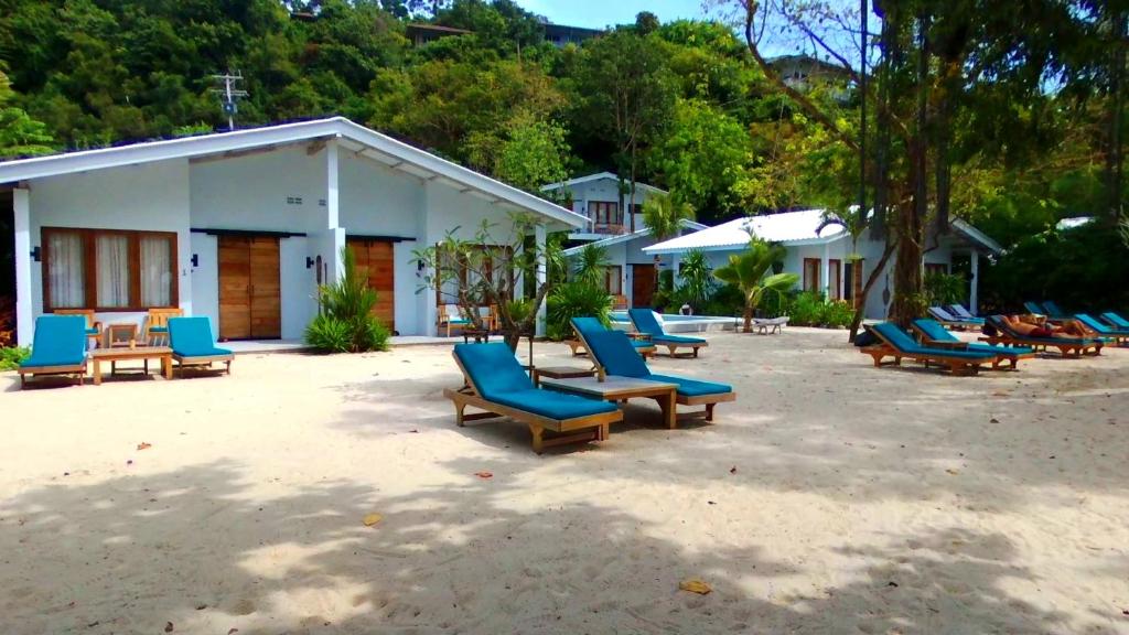 The Mooring Resort