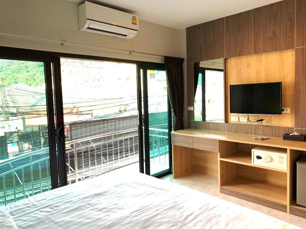 Room Actually