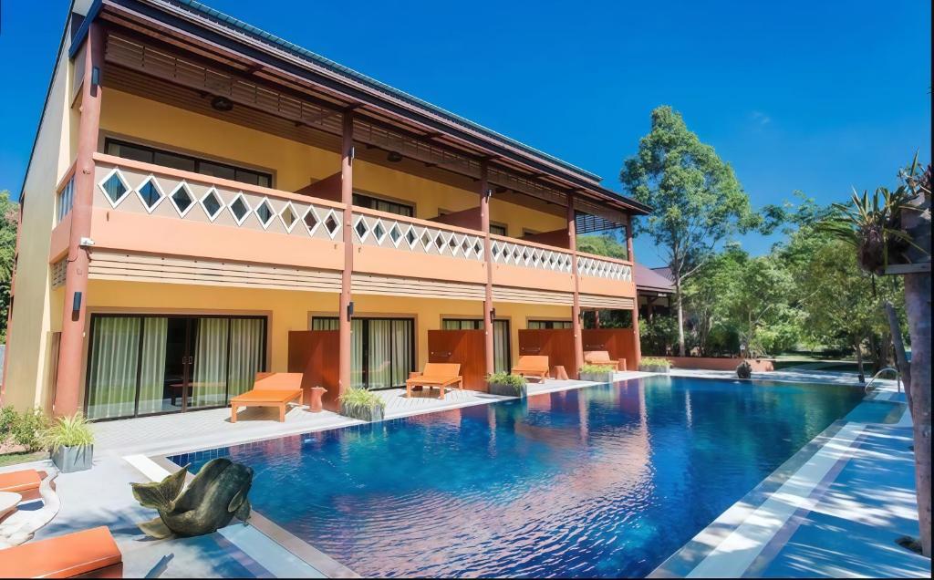 OYA International Resort Phuket 普吉岛欧雅国际度假酒店
