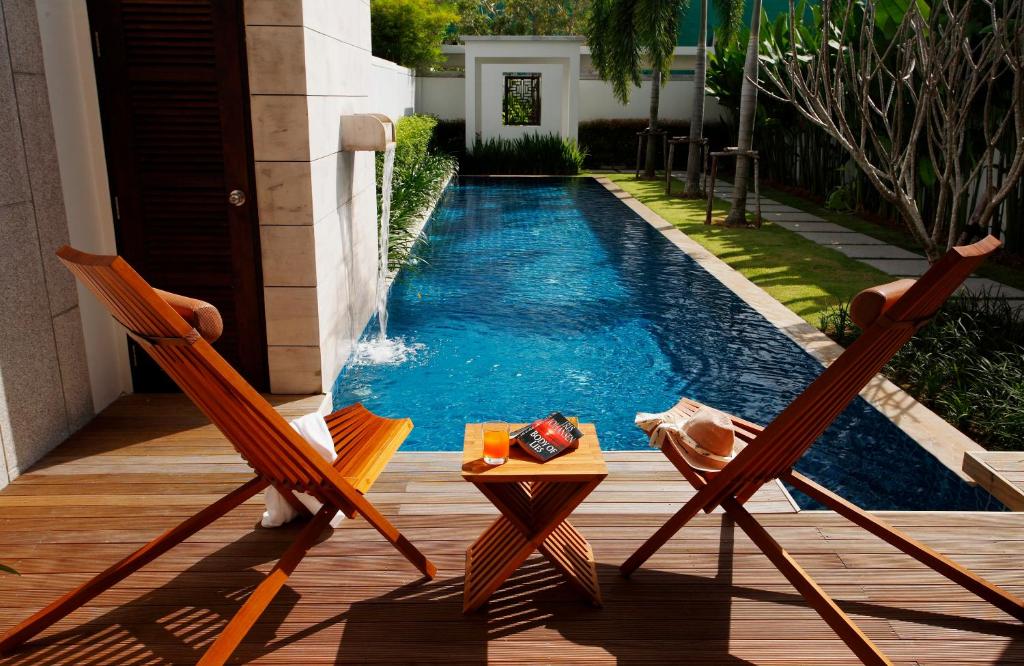 Two Villas HOLIDAY - Oxygen Style Bang Tao Beach, Phuket Two Villas HOLIDAY - Oxygen Style Bang Tao Beach, Phuket