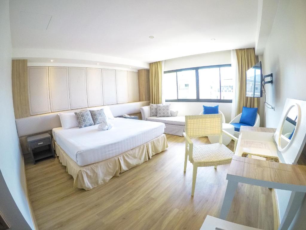 Hiran Residence