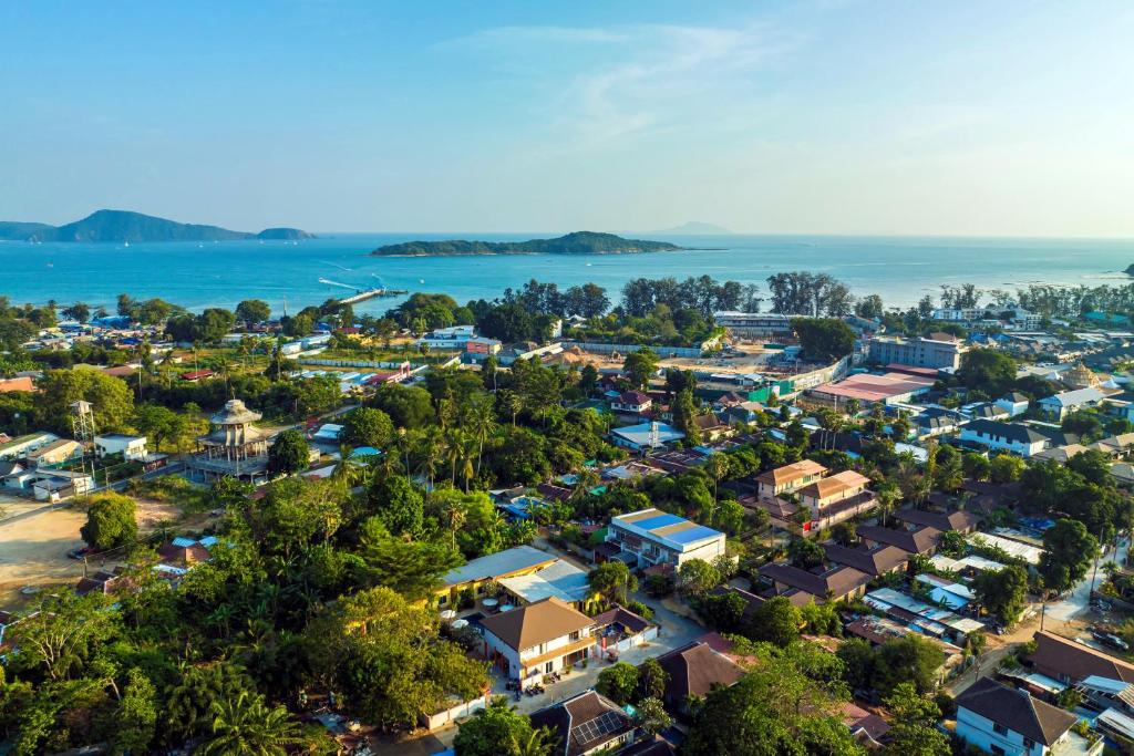 Tongtong Garden Holiday Hotel普吉岛通通花园酒店 Tongtong Garden Holiday Hotel普吉岛通通花园酒店