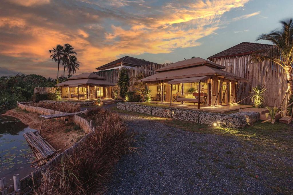 Aladdin Luxury Camp Phuket Aladdin Luxury Camp Phuket