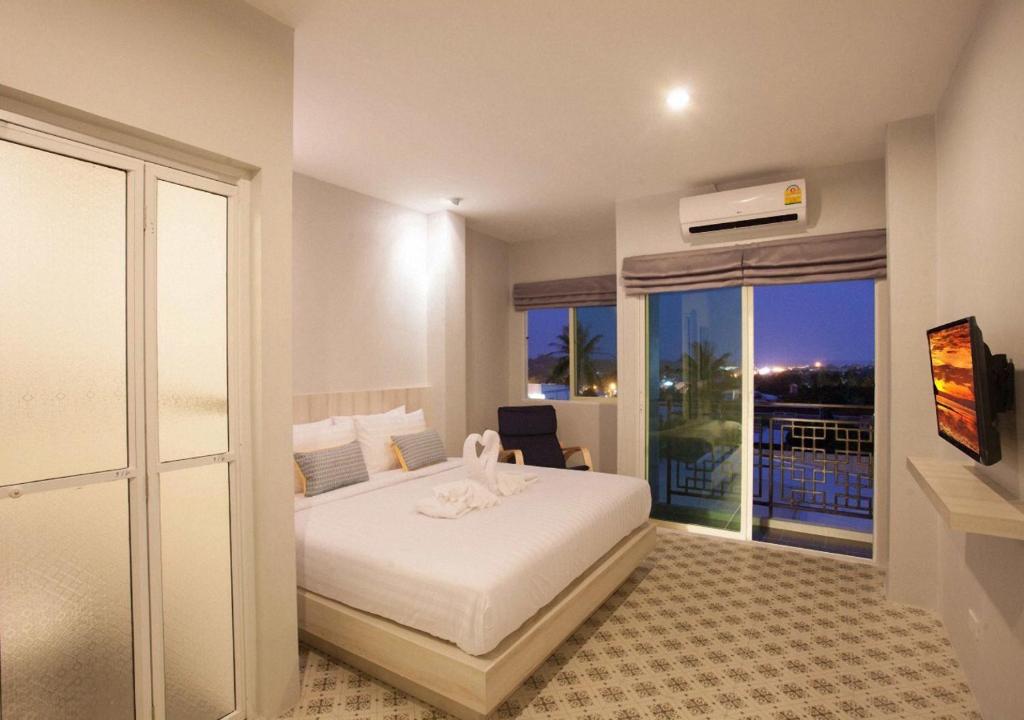 Nature Pine Phuket เนเชอร์ไพน์ภูเก็ต Nature Pine Phuket เนเชอร์ไพน์ภูเก็ต