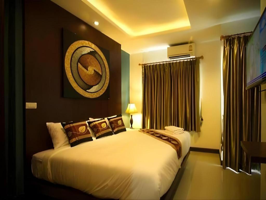 Ilmare Patong Place