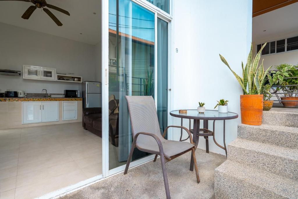 Hillside seaview Residence