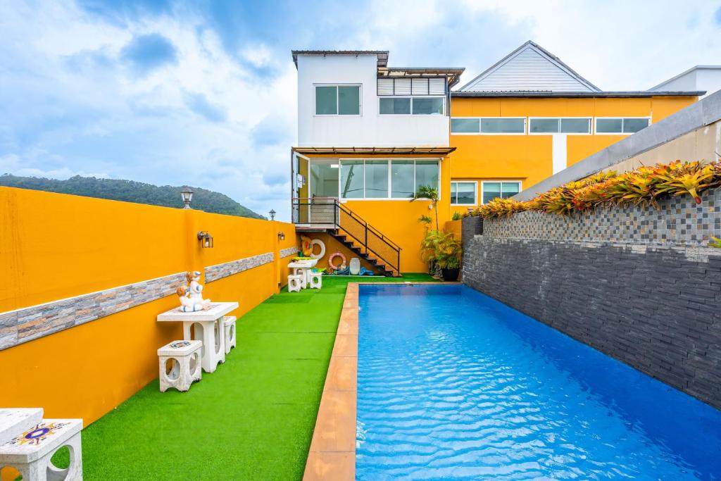 The Cheetar Hotel