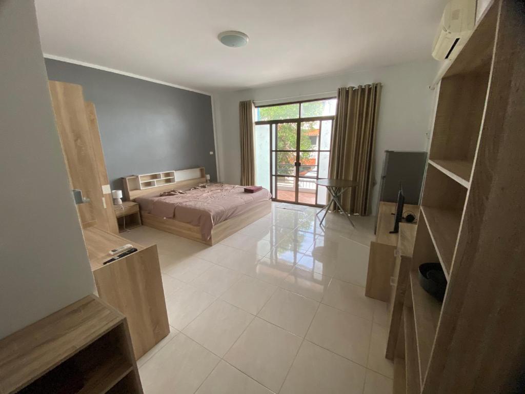 Da Puccio Rawai Guesthouse