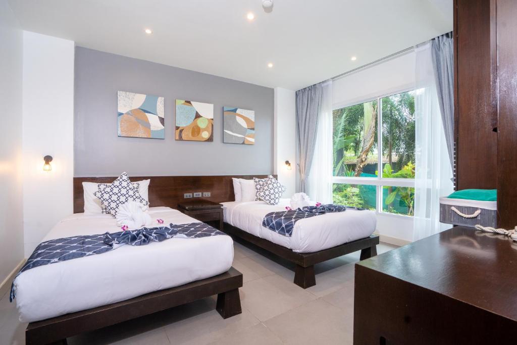 Karon Sea View Beach Apartment