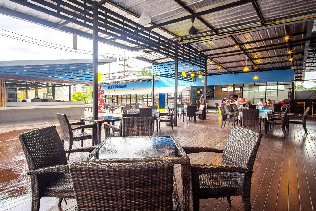 Naiyang Beach Hotel SHA Plus