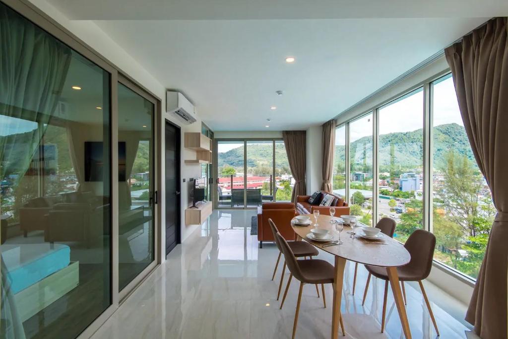Oceana Sea View Apartments - Kamala Beach