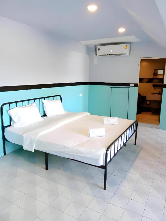 Mitr Inn - Phuket Old Town