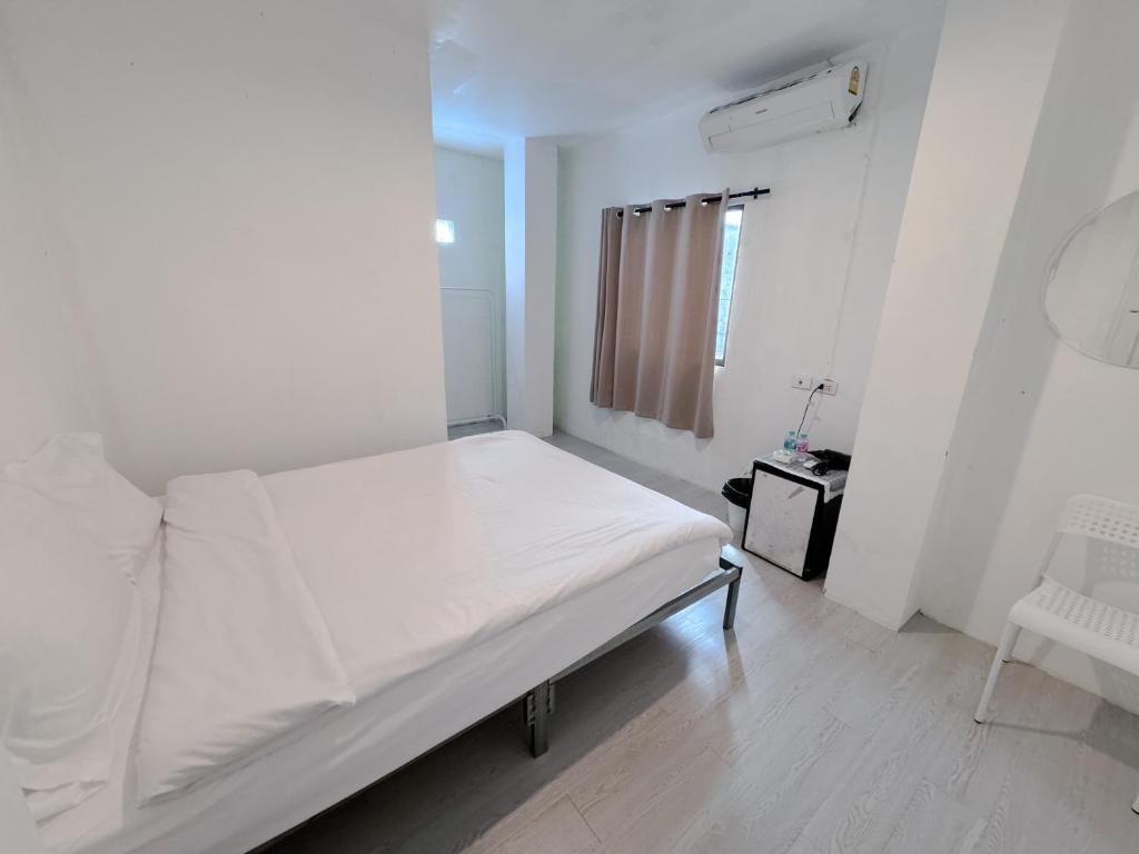 BAO Pathong Beach เบา ป่าตอง บีช