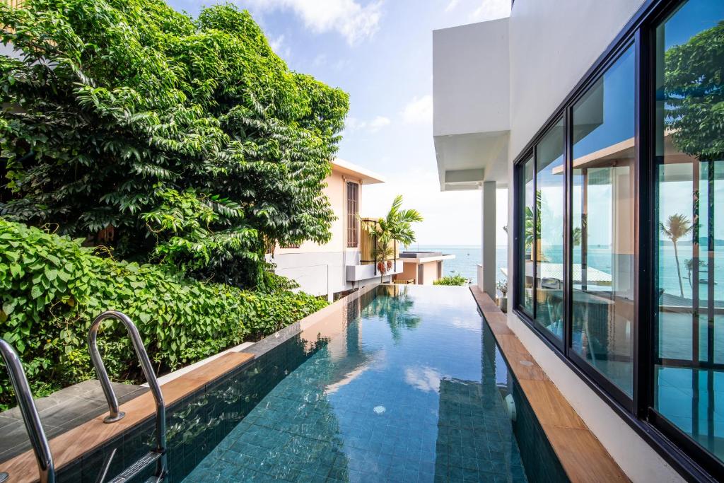 Mona seaview pool villa beach front AoYon Beach Mona seaview pool villa beach front AoYon Beach