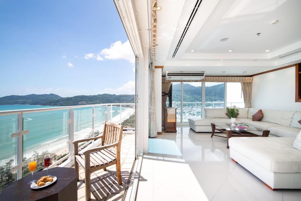 Patong Tower Duplex Seaview 4BR-2901