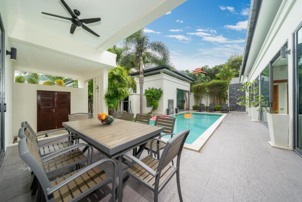 Relax & Enjoy Stay! Elegant 3BR Pool Villa Talosy Relax & Enjoy Stay! Elegant 3BR Pool Villa Talosy