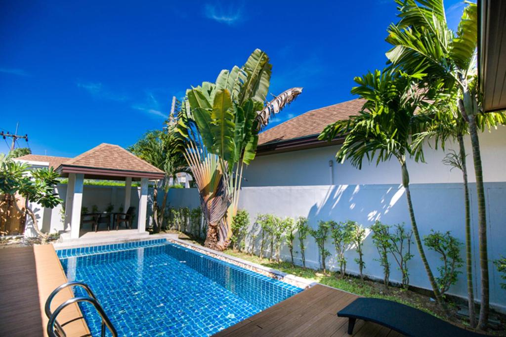 Thaiya Pool Villa