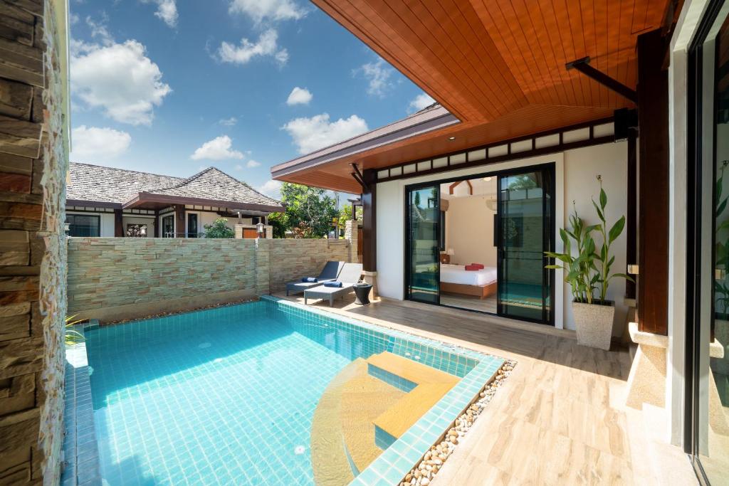 Private 2BR Pool Villa 2D03 in Gated Residence Rawai VIP Villas Private 2BR Pool Villa 2D03 in Gated Residence Rawai VIP Villas