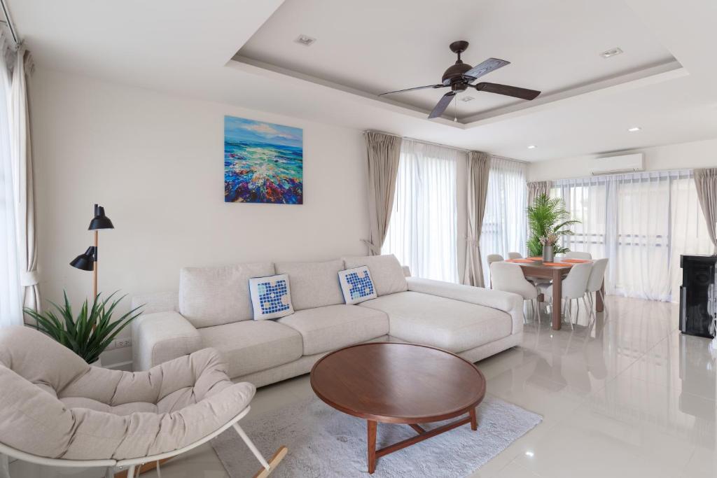 Friendly Townhouse Laguna Park