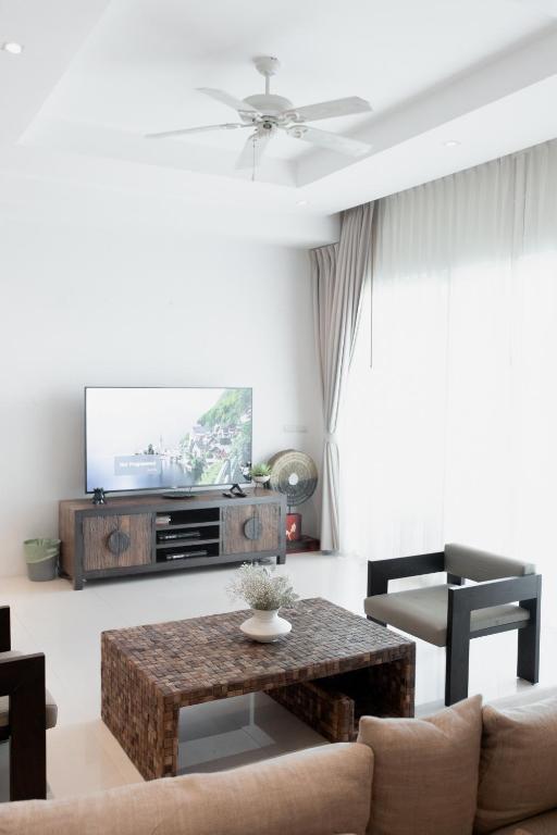 Penthouse Kamala Falls 260mq Penthouse Kamala Falls 260mq