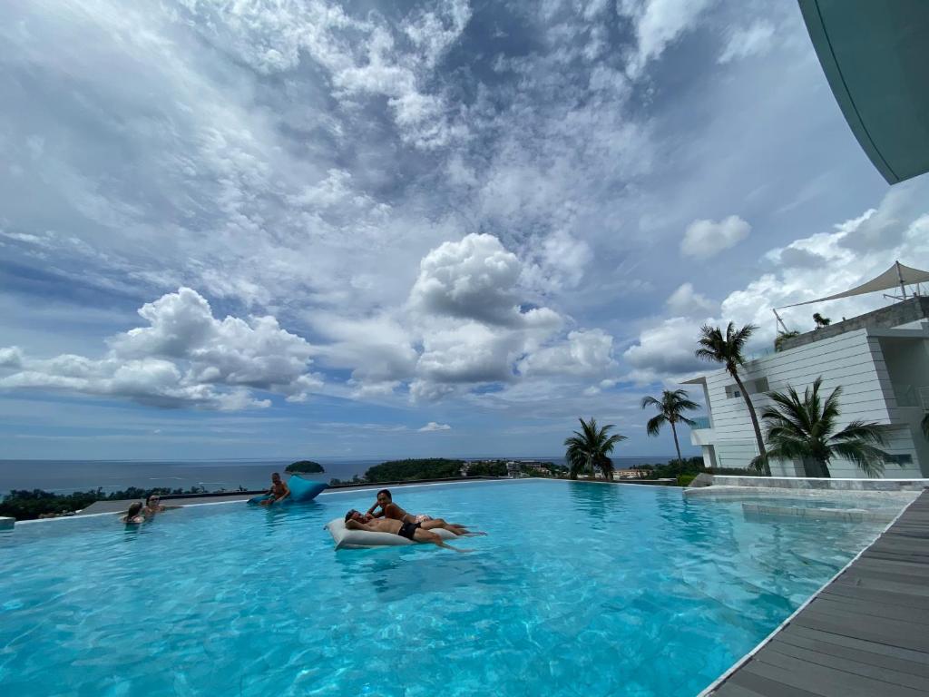 Kata Beach TheView luxurious Condonomium