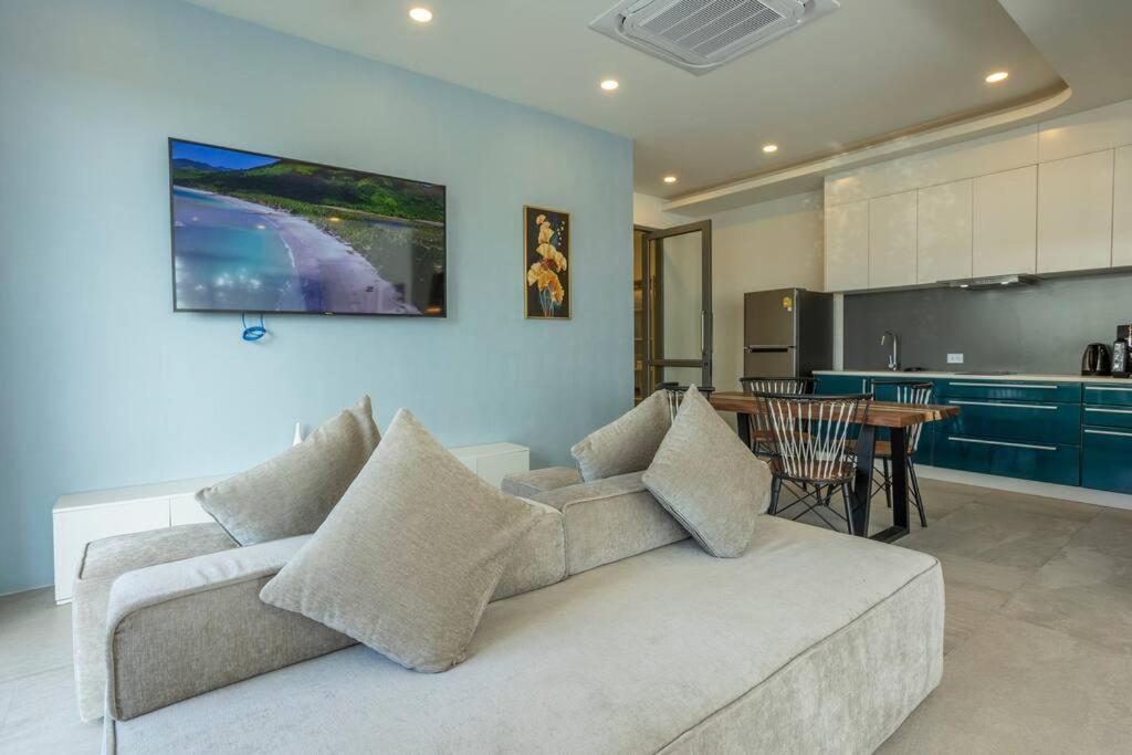 Best in Phuket Maid Gym Best Sea View Bangtao v111 Best in Phuket Maid Gym Best Sea View Bangtao v111
