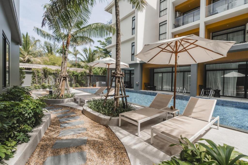 1412 Wyndham Gardens Elegant Pool Condo