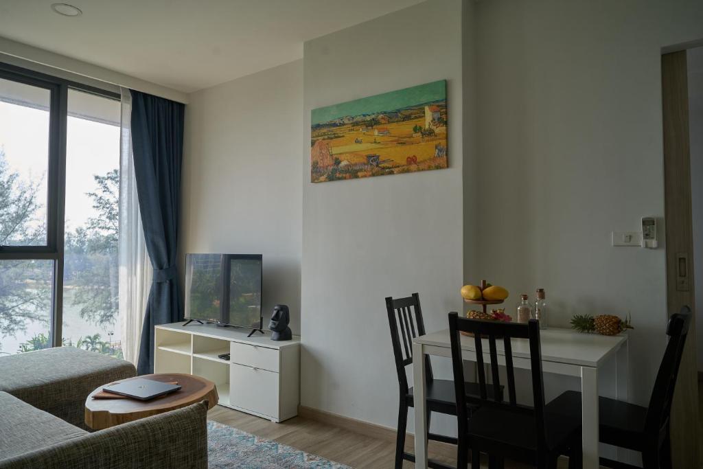 Modern 2-bedroom Apartments Garden view in Skypark Laguna Bang Tao Modern 2-bedroom Apartments Garden view in Skypark Laguna Bang Tao