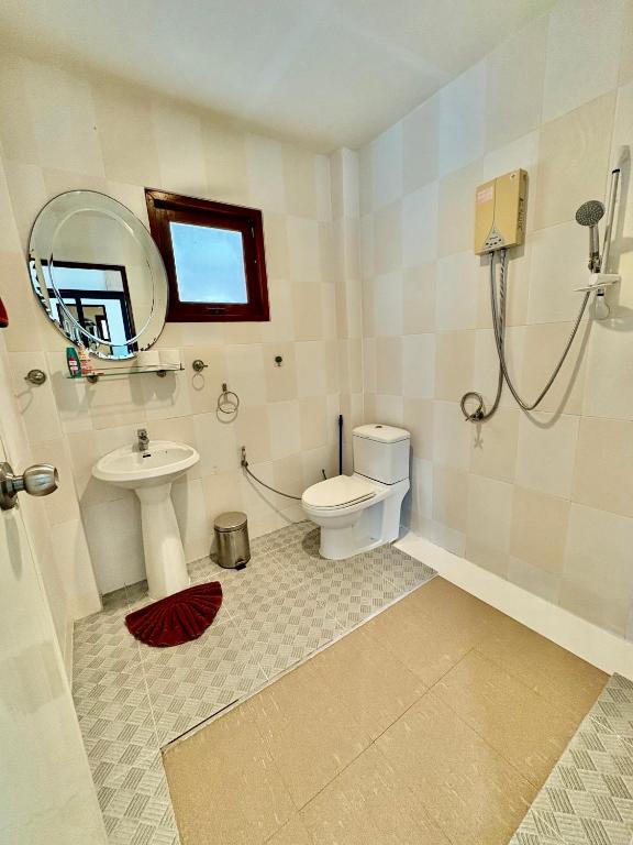 Amazing 4BR pool villa near beach Bangtao