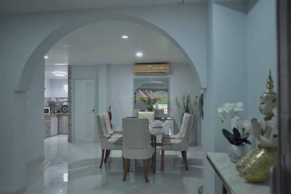 Katabeach sweet Home 3br Katabeach sweet Home 3br