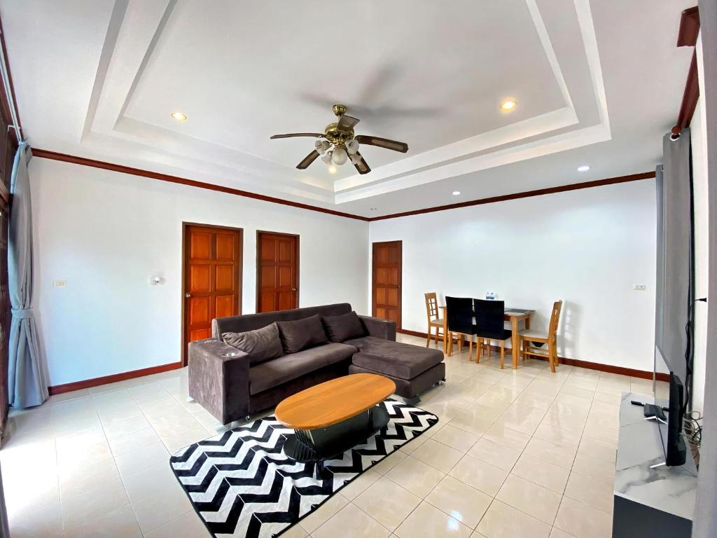 Cozy 2BR Getaway Cherngtalay Calm A2 Cozy 2BR Getaway Cherngtalay Calm A2