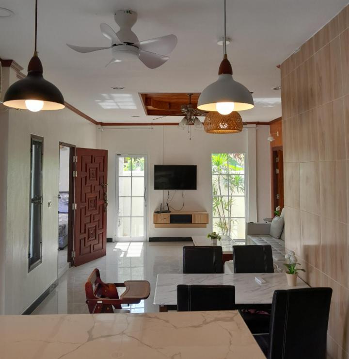 3BR Villa near Laguna beach 3BR Villa near Laguna beach