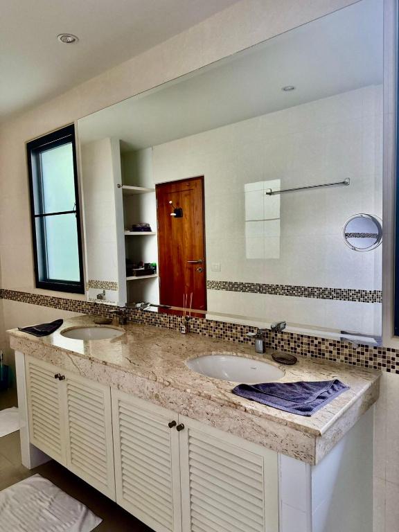 Stunning 2-Bedroom Pool Villa