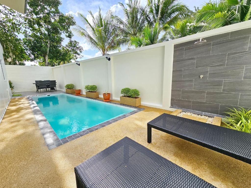 Kamala Green View Pool Villa