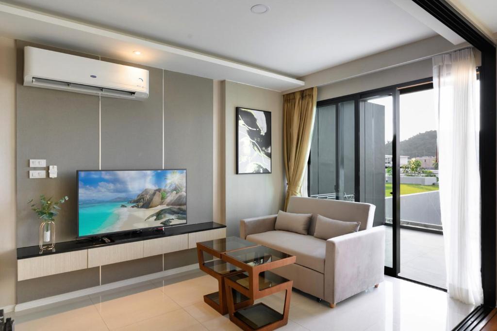 NEWLY RENOVATED apart in Mida Grande Resort by Phuket Sabay Rent