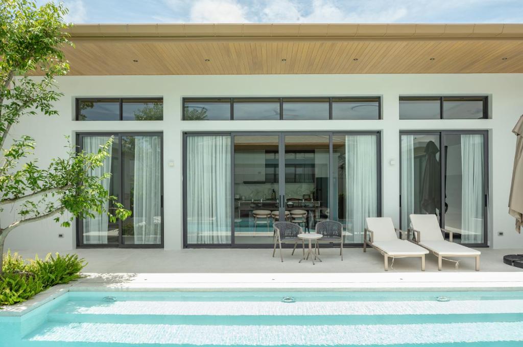 Mouana Breeze Mai Khao 4-bedroom Pool Villa 9920