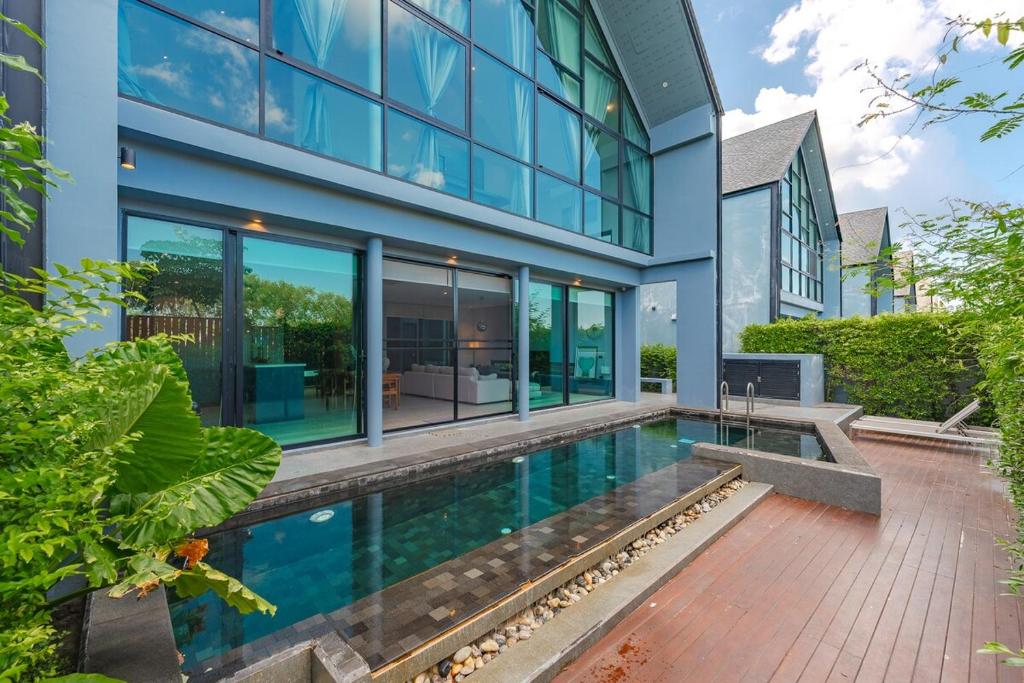 V188 The Granary Loft Haven 3BR Pool Sanctuary V188 The Granary Loft Haven 3BR Pool Sanctuary