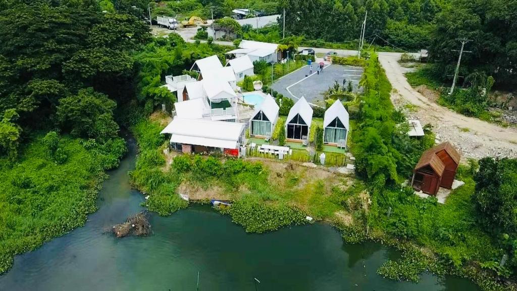 Feel Diny Home resort & Camping Feel Diny Home resort & Camping